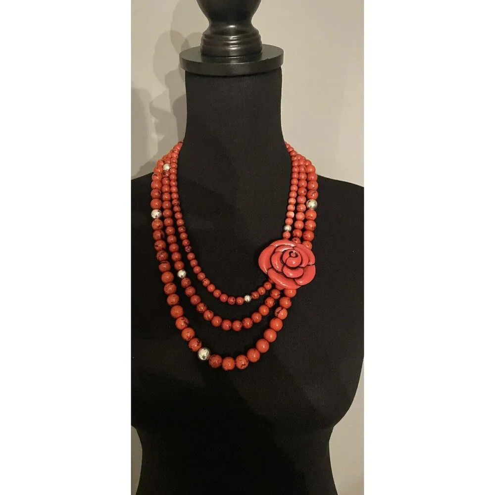 NECKLACE RED CORAL LOOK TRIPLE STRAND‎ FLOWER FUN FASHION COLLECTIBLE PLASTIC